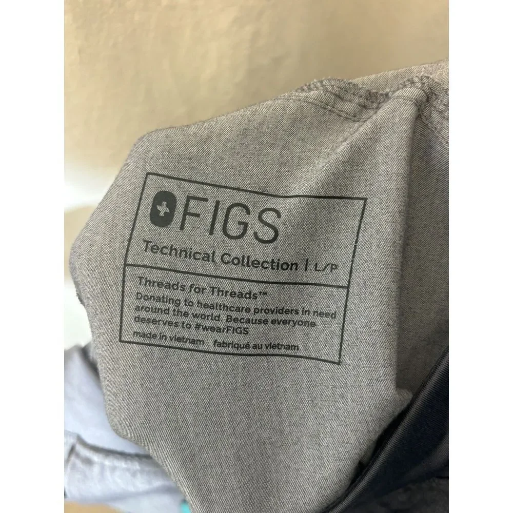 FIGS‎ Technical Collection  KADE Gray Cargo Scrub Pants Women's Size Large Y20